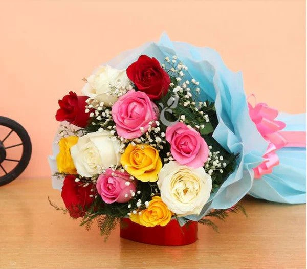 CLASSIC MIXED ROSES